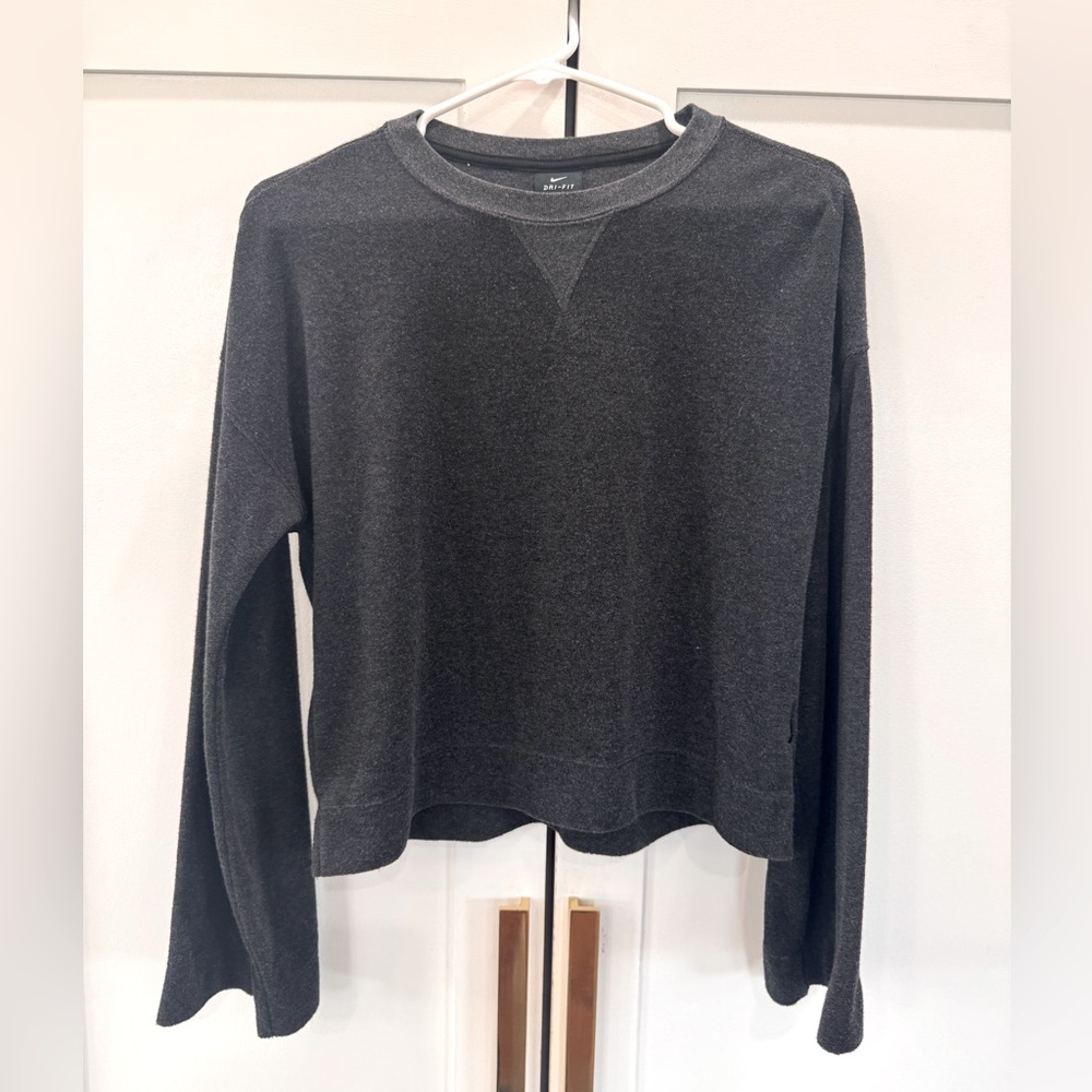NIKE - Yoga Women’s DriFit Terry Wide Sleeve Sweatshirt - SIZE S - DARK GRAY